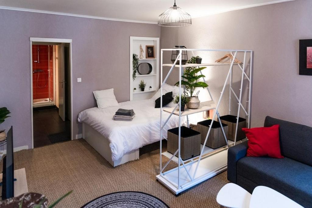 Апартаменты Agreable Studio En Plein Coeur De Кемпер Экстерьер фото
